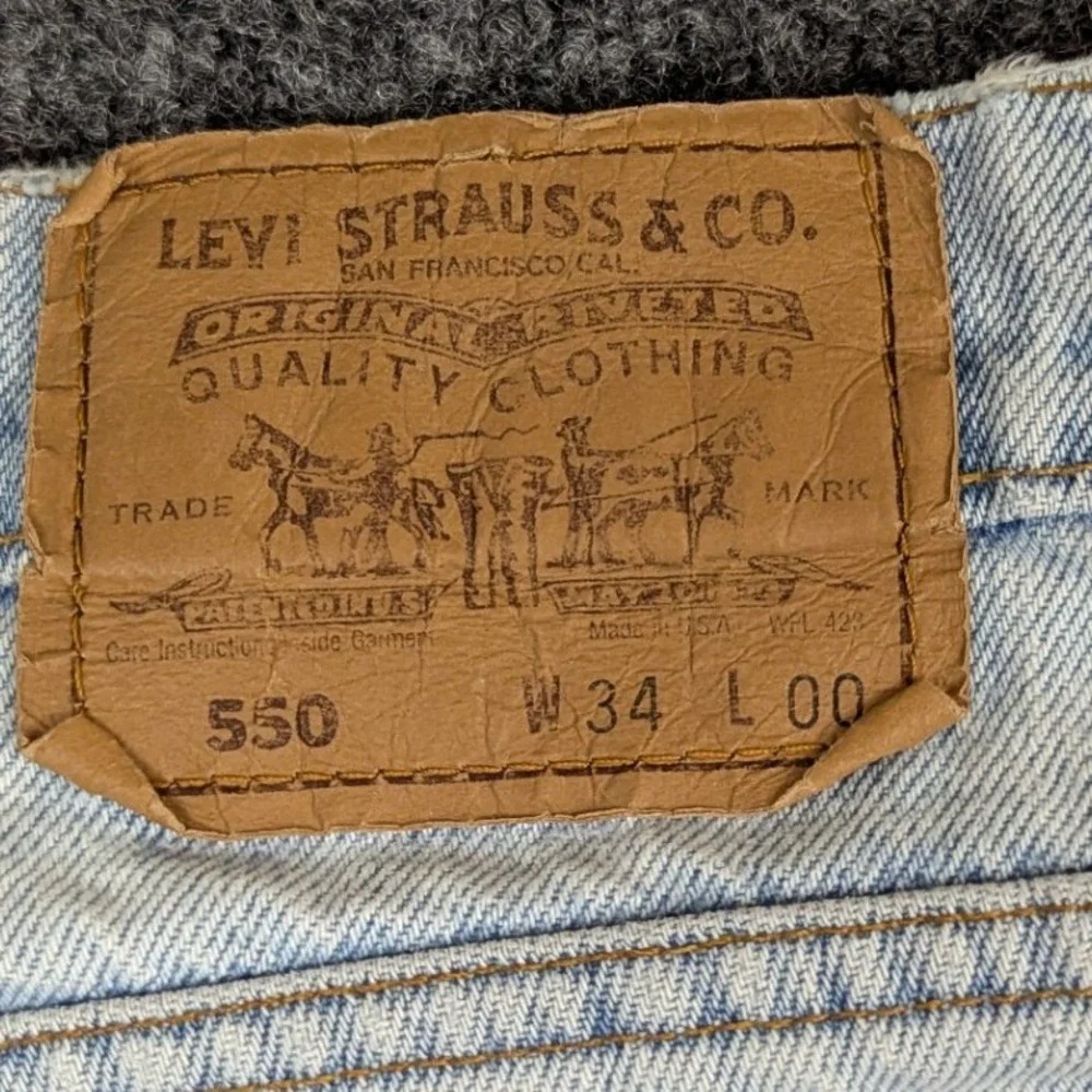 Vintage Levis 550 Relaxed Fit Denim Shorts Light Wash Orange Tab Mens 34 Blue